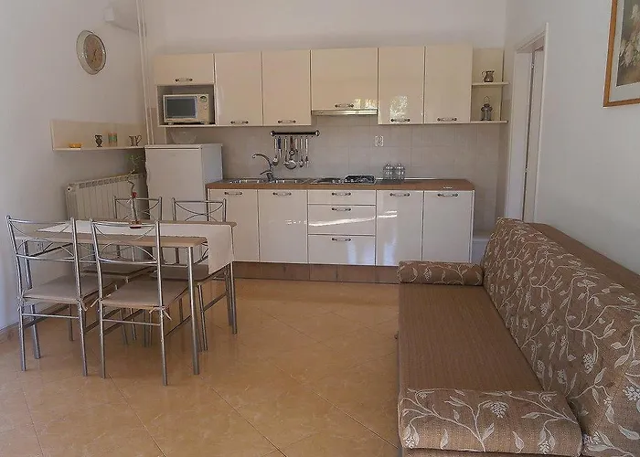 Apartament Nela *