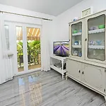 Nela Apartamento Poreč