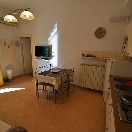 Nela * Porec